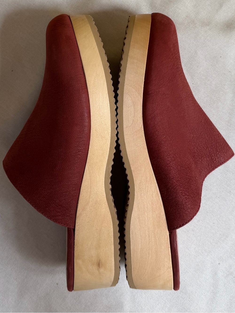 Eileen Fisher Red Cedar Oiled Nubuck Wedge Clogs 10M NWOB - Picture 9 of 11